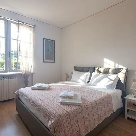 בית נופש Casa Cristina סירמיונה